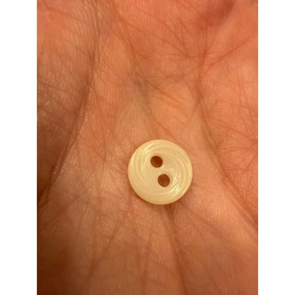 Vintage Cream Swirl 2-Hole Sewing Button Small Ivory Round Replacement Fastener